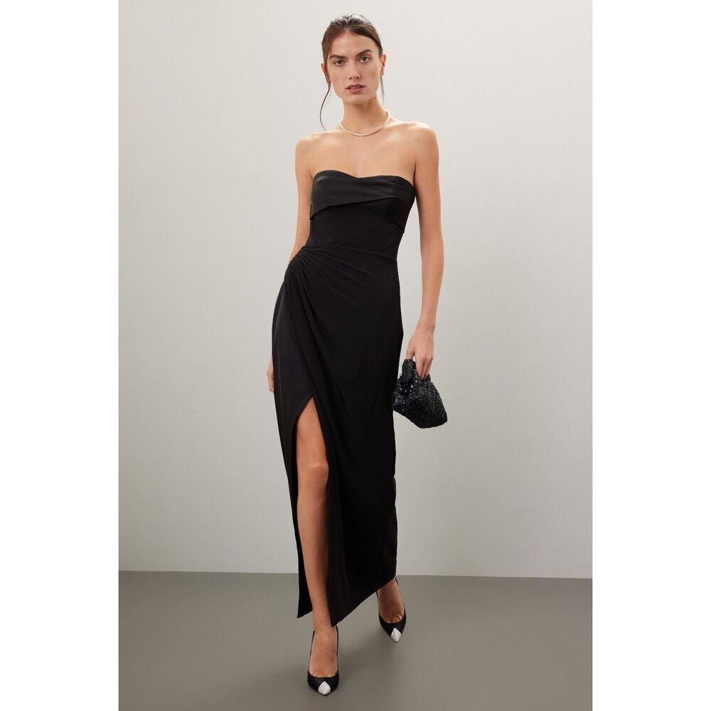 HALSTON Ester Gown 💙